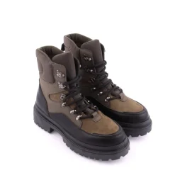 Botins*ISTERIA Botim