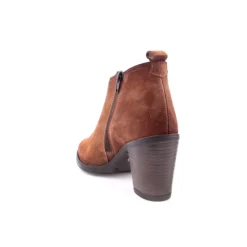 Botins*OI Botim I! Camel