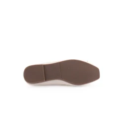 Menina*LAPIERCE Sabrina