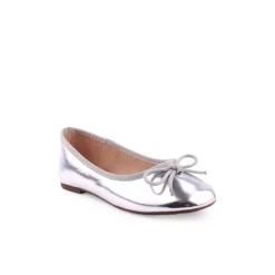 Menina*LAPIERCE Sabrina