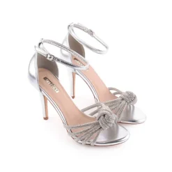 Sandalias Altas*DIFFERENT Sandália