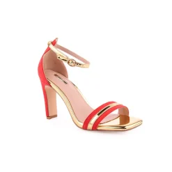 Sandalias Altas*DIFFERENT Sandália