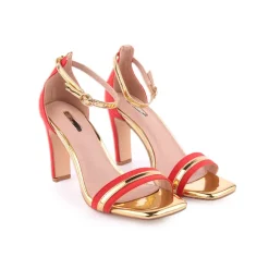 Sandalias Altas*DIFFERENT Sandália